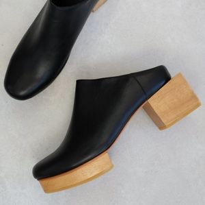 Beklina Matisse Black Leather Platform Mules